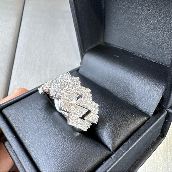 14k White Gold 2 Ctw Diamond Cuban link Ring - Picture 4 of 6